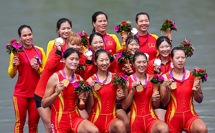 中国赛艇金牌破百，八位姑娘为中国队摘亚运第1500金